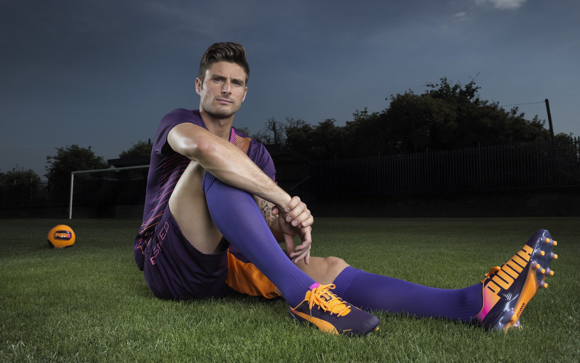 米兰体育下载-法甲引援潮涌现，豪门扩充实力，法甲介绍